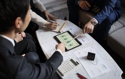 S2 Administrasi Bisnis: Strategi Kemitraan dan Manajemen Risiko